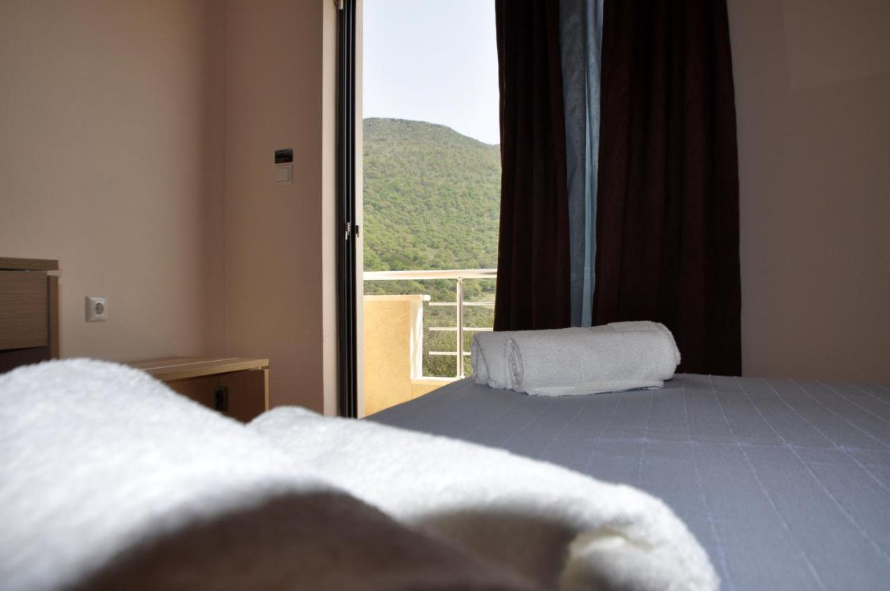 Belvedere Hotel & Suites Himare Exterior photo