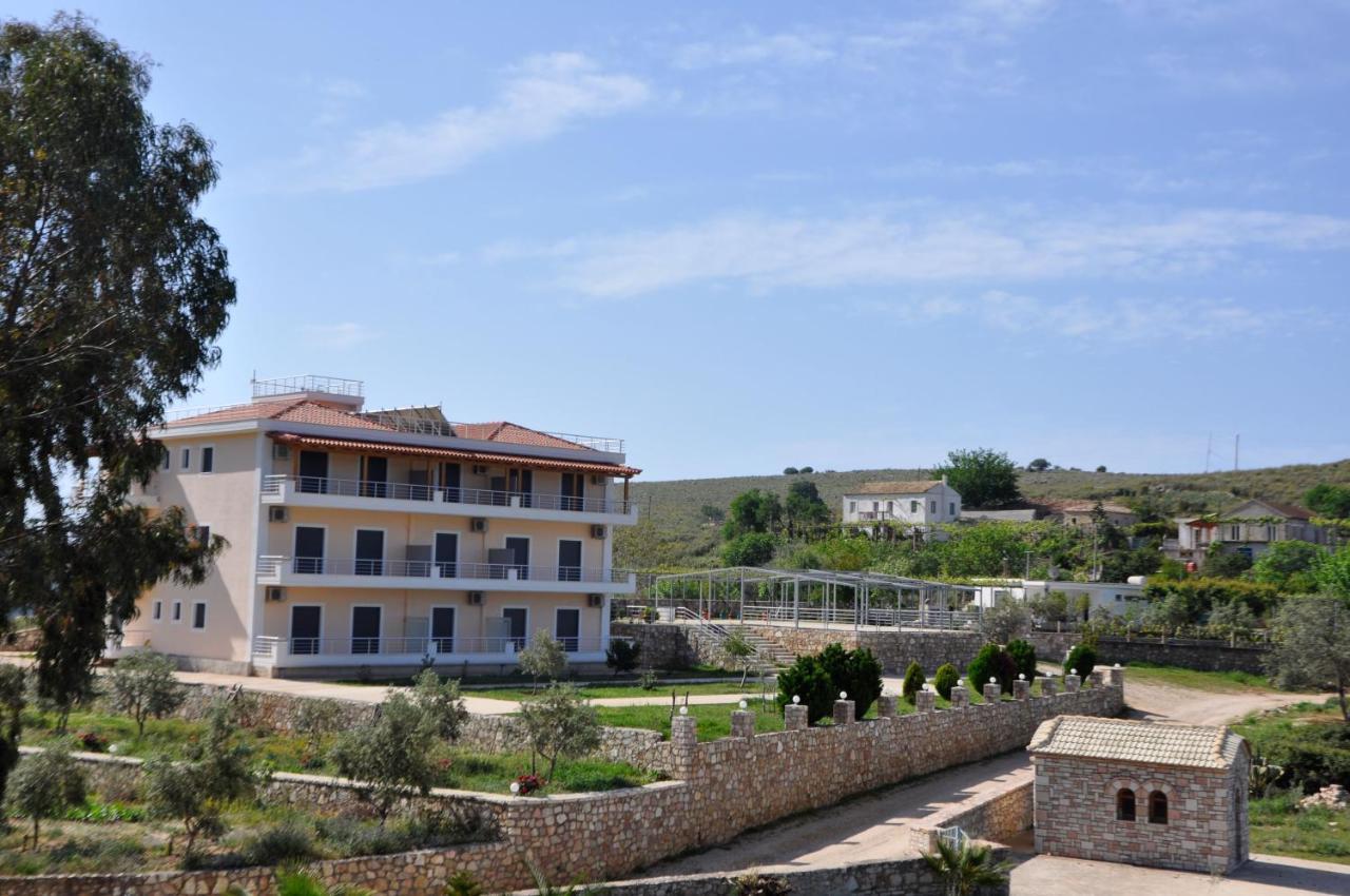 Belvedere Hotel & Suites Himare Exterior photo